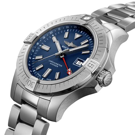 a32395101c1a1 Breitling Avenger Automatic GMT 45 